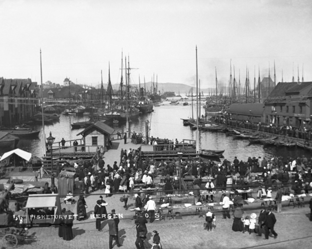 Fisketorget i Bergen rundt 1900.