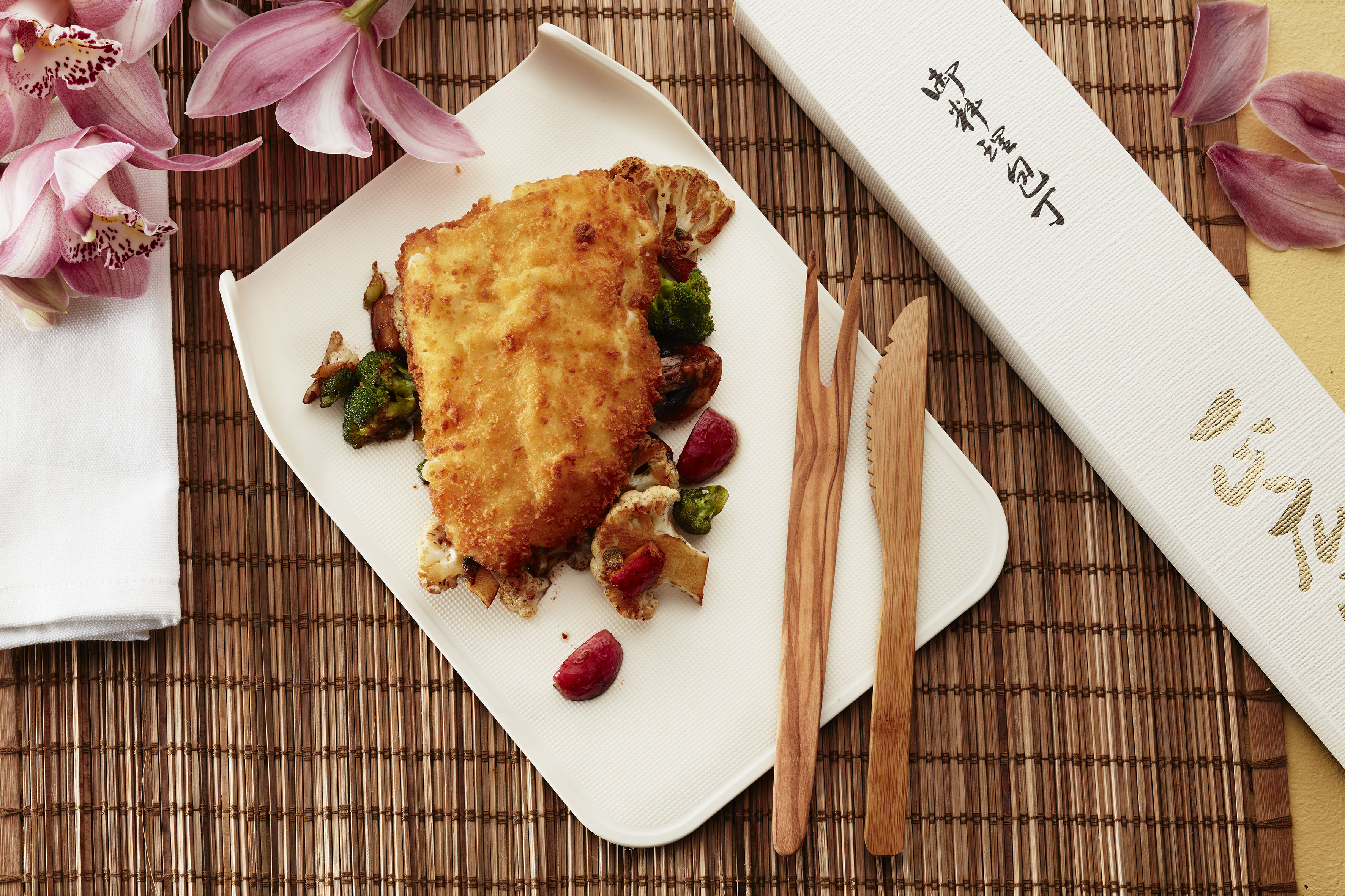 Sprøpanert torskefilet med teriyakigrønnsaker