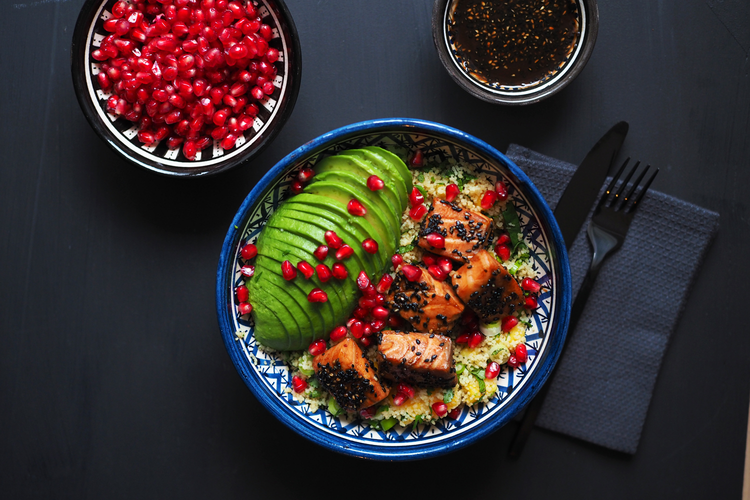 Laks med couscous og mango