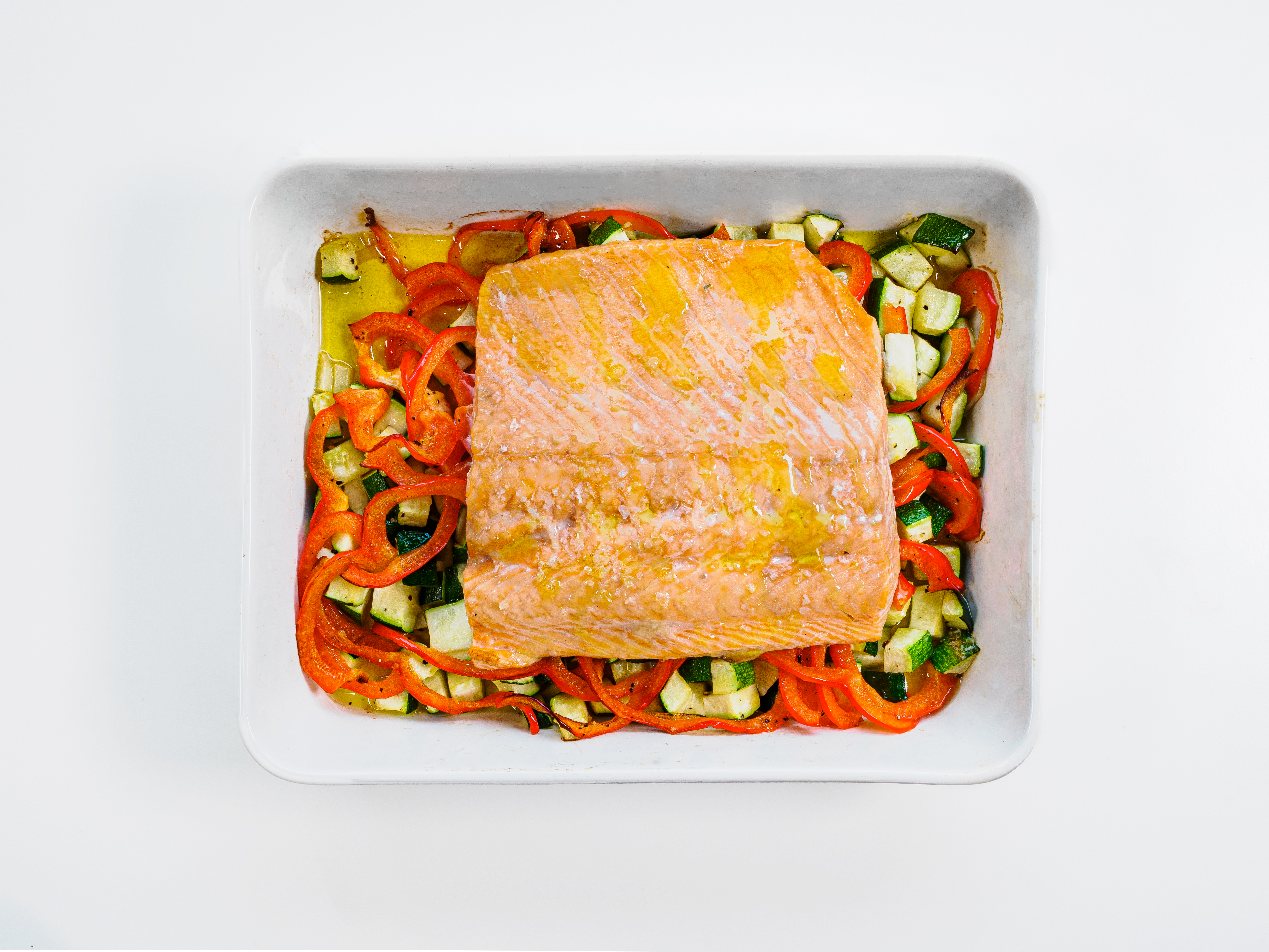 Ildfast form med ovnsbakt ørret med paprika og squash