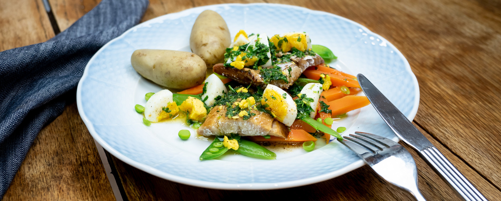 Røkt hyse/kolje med eggesmør og grønnsaker