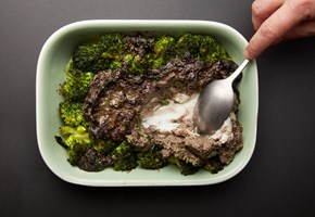 Baked cod with tapenade and broccoli