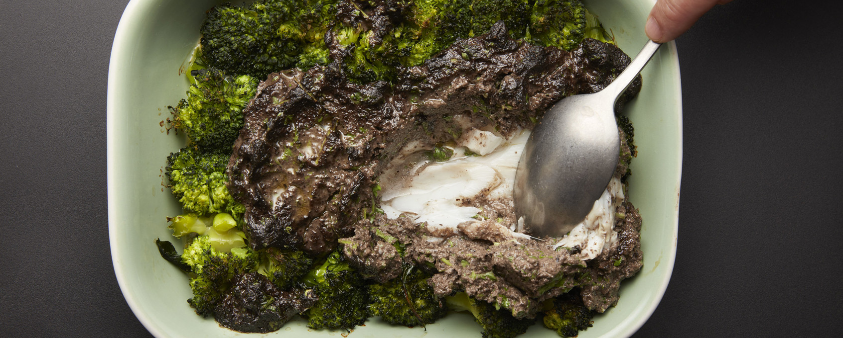 Torsk i form med tapenade og brokkoli