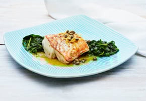 Torskeloin med spinat og kaperssmør